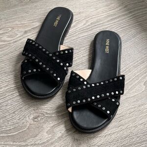 [PZ055] NINE WEST SUEDE LEATHER STUDDED SANDALS IN BLACK